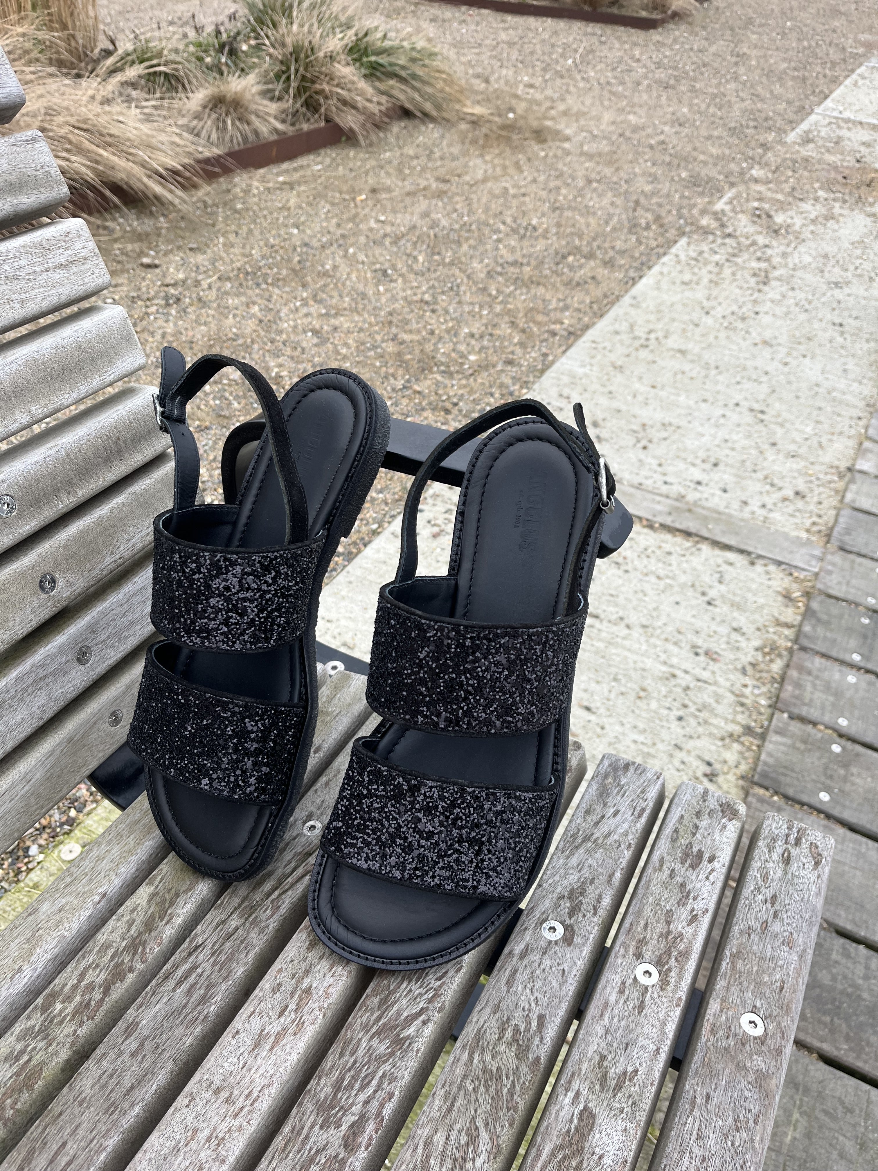 Angulus - Sort glimmer sandal