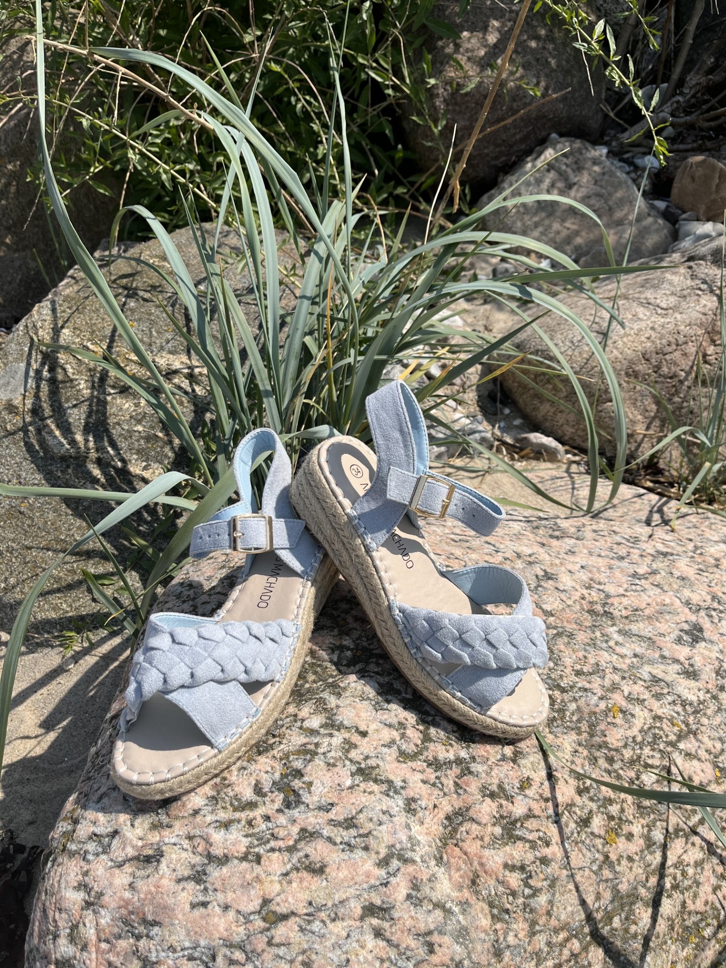 andres machado - lyseblå sandal