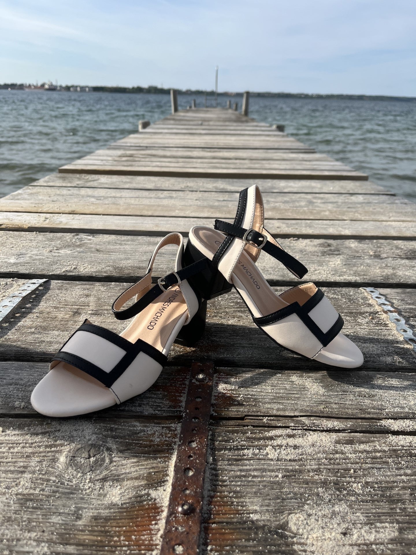 Andres Machado - Beige sandal