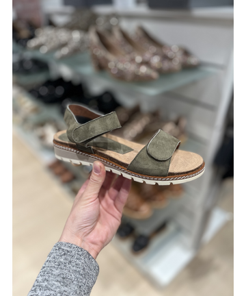 Lasse Balschmidt - Grøn sandal
