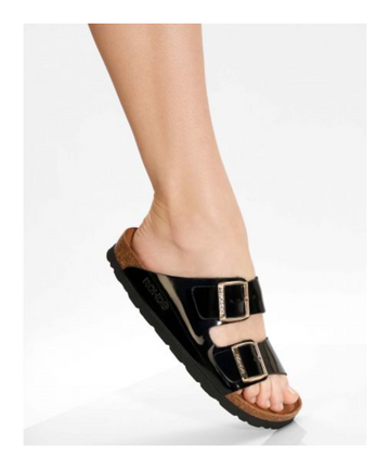 Rohde - dame sandal i sort lak.