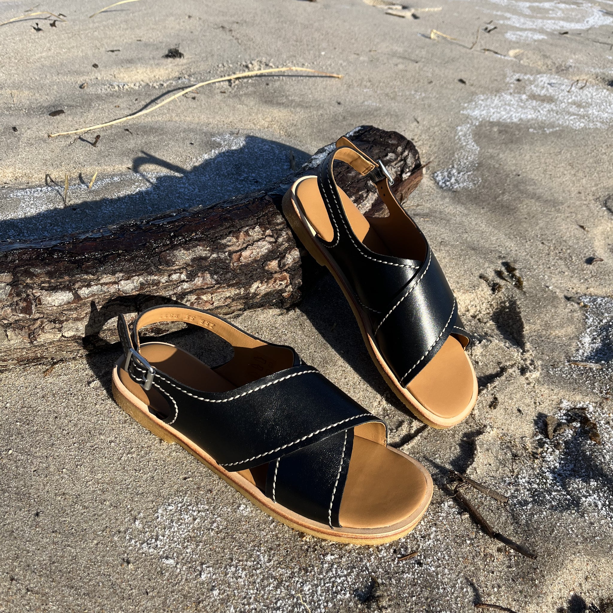 Angulus - Sort sandal