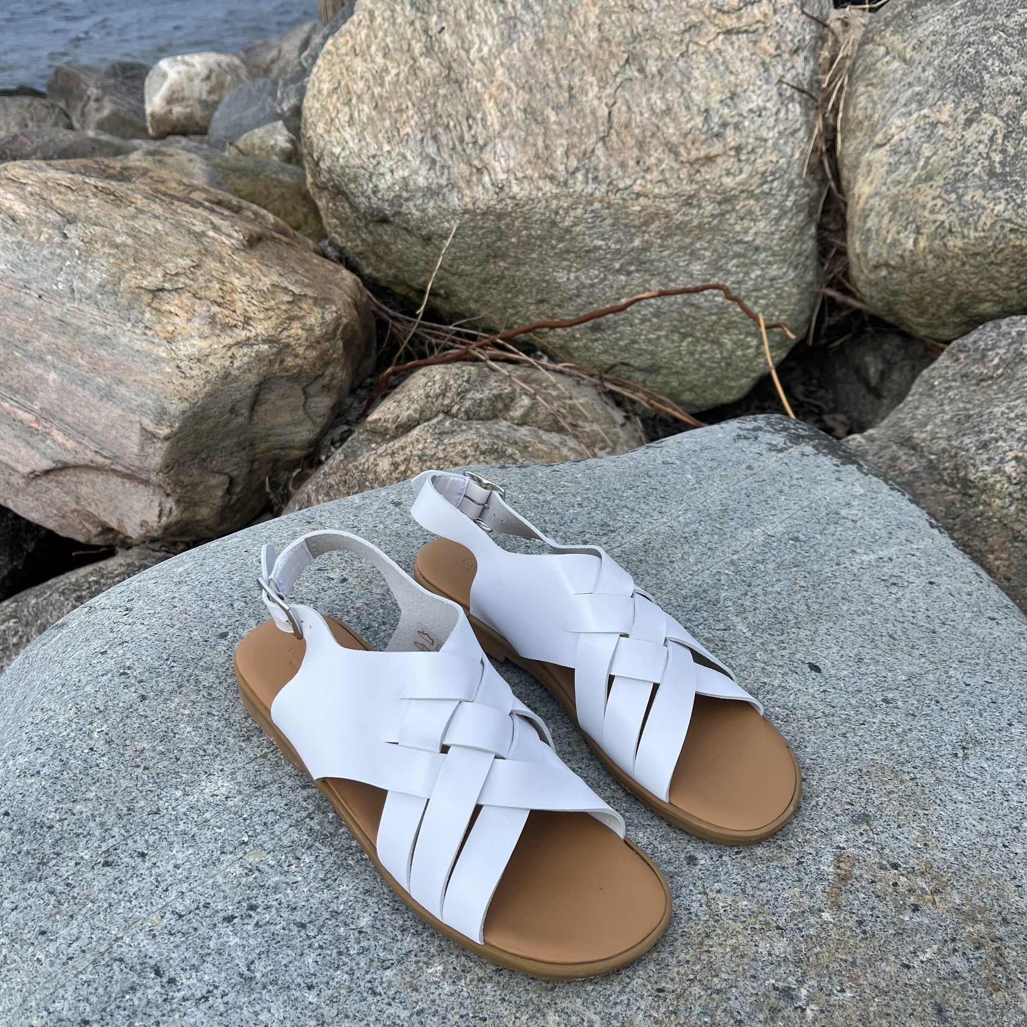 Angulus - Hvid sandal