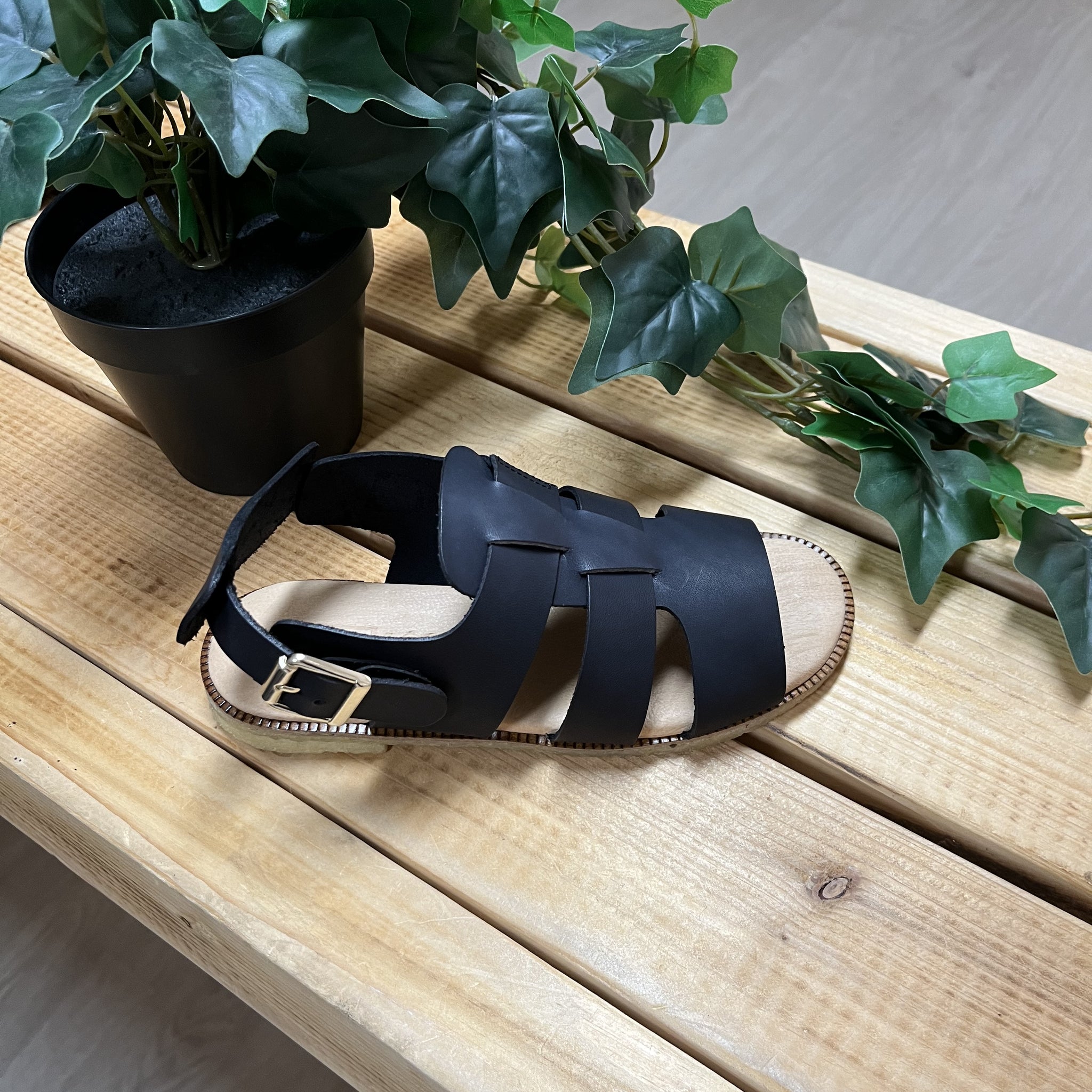 Lasse Balschmidt - Sort Sandal