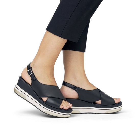 Remonte - Sort sandal med kilehæl
