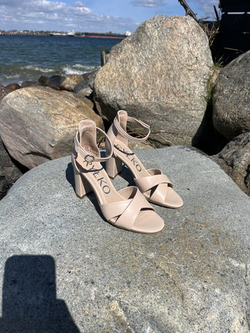 Rylko - Beige sandal